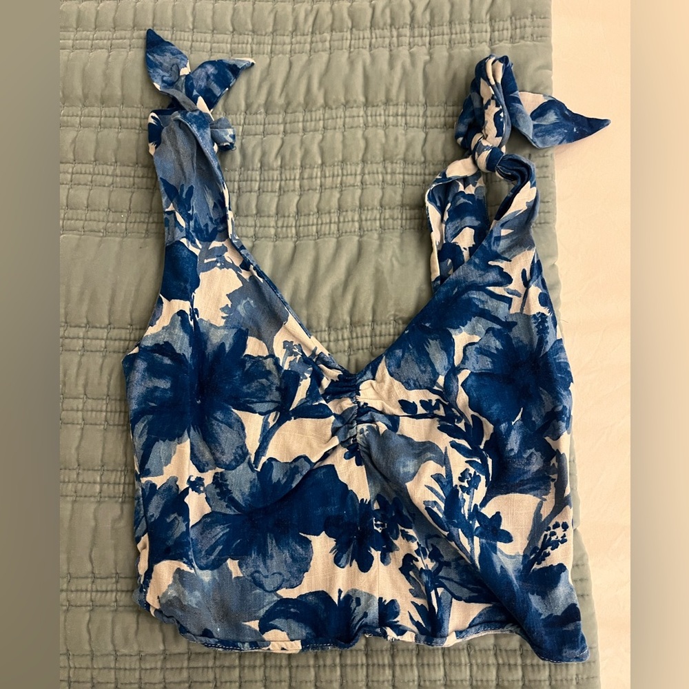 Zara cropped top